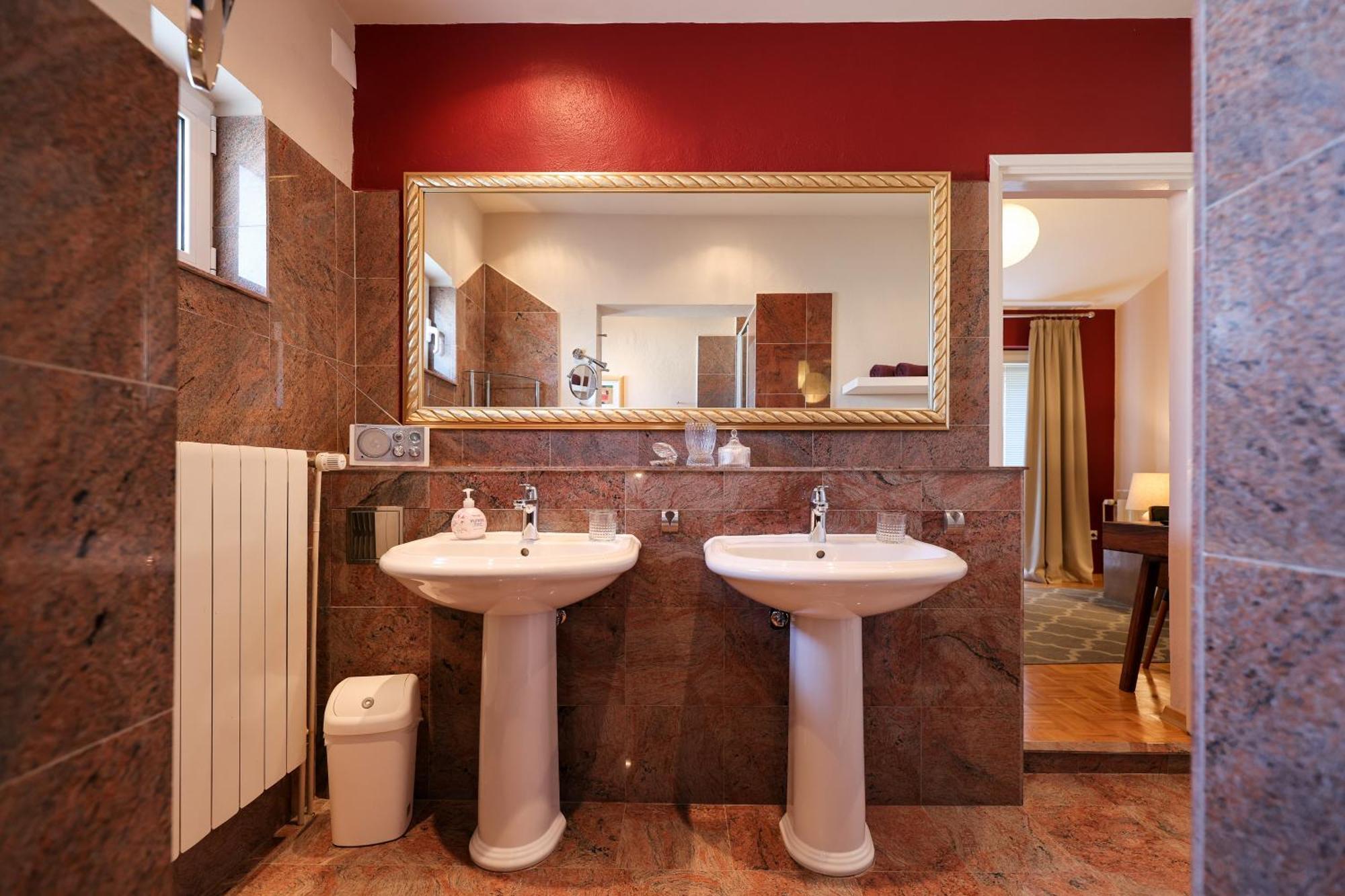 Villa Arta Drage Luaran gambar